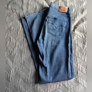 Levis 315 Shaping Bootcut Jeans